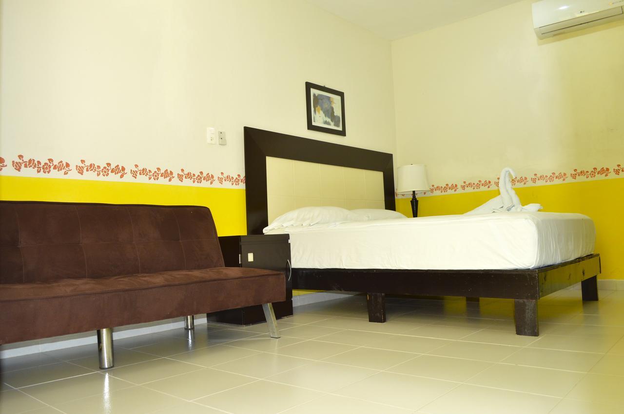 Hotel Quinta Marciala Mx Valladolid  Bagian luar foto