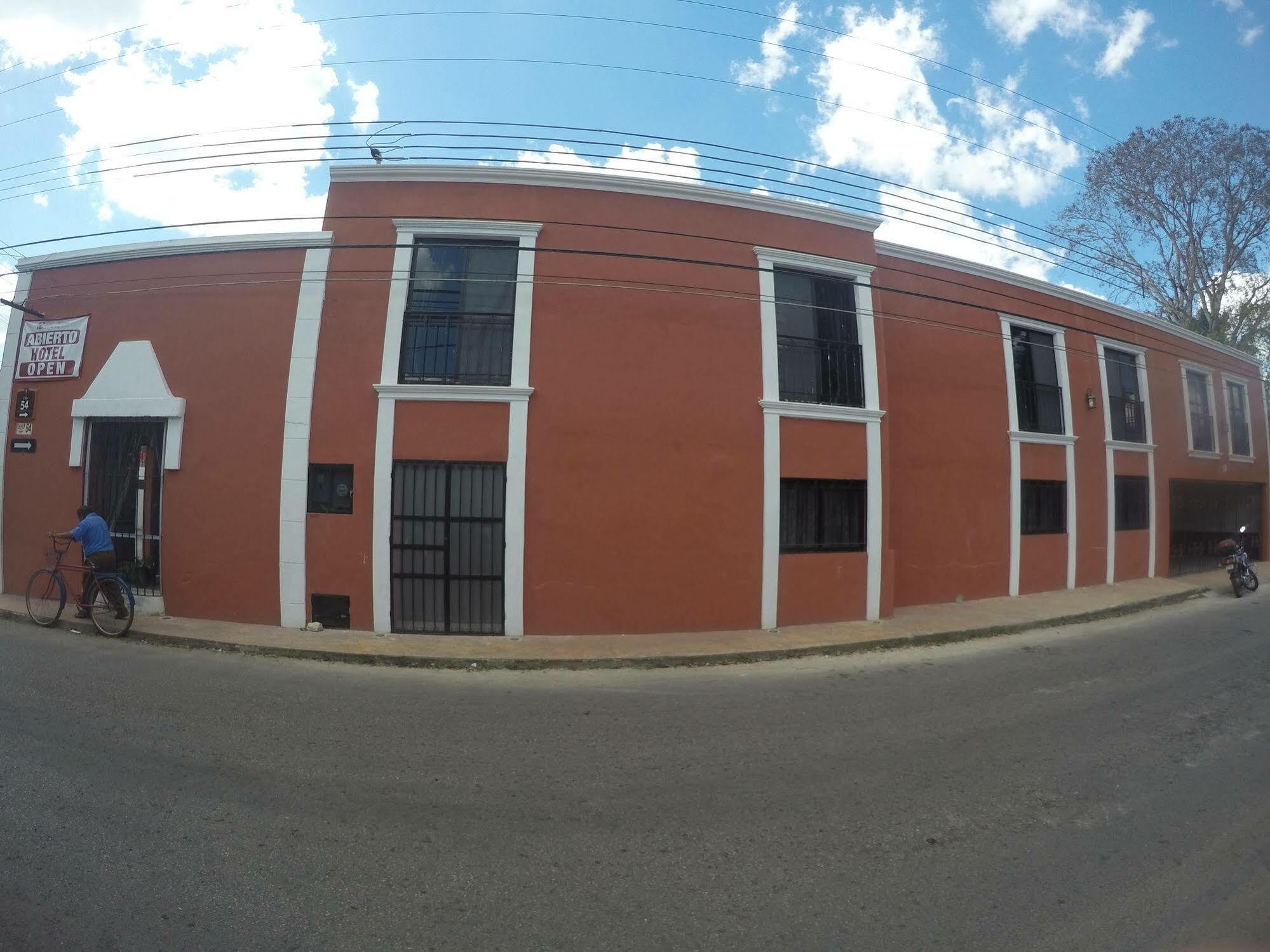Hotel Quinta Marciala Mx Valladolid  Bagian luar foto