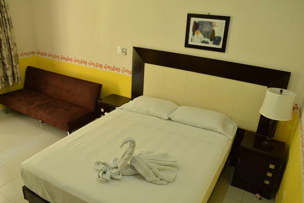 Hotel Quinta Marciala Mx Valladolid  Bagian luar foto